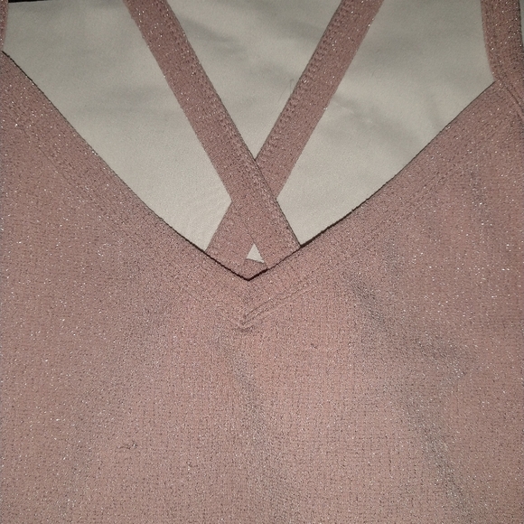 3/$20 Cropped tank - Picture 2 of 4